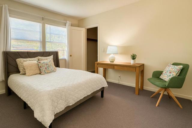 27602762 Byron Street, Palo Alto CA: https://media.crmls.org/mediaz/ced6a99e-9f8c-4164-803a-4e3afcd36396.jpg