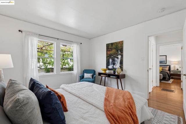 2721 Best Ave., Oakland CA: https://media.crmls.org/mediaz/ced7352e-3ed1-4d8e-b2d3-131624cef57f.jpg
