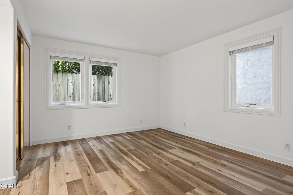 MLS #V1-33403 image #39