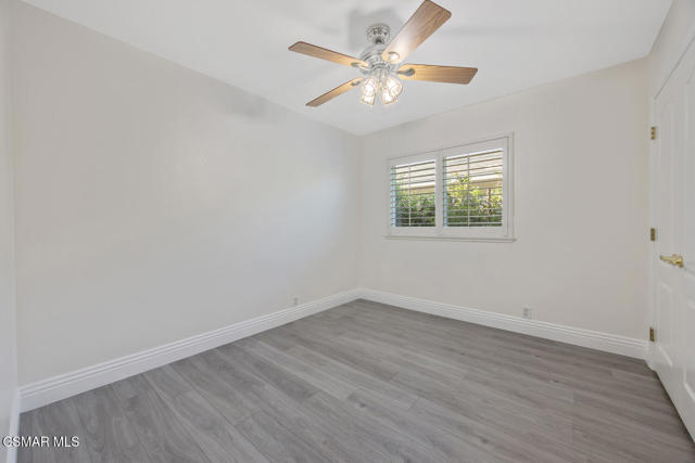 1469 Kirk Avenue, Thousand Oaks CA: https://media.crmls.org/mediaz/cedbe51c-95a1-462f-a2a2-cee10b56f00f.jpg