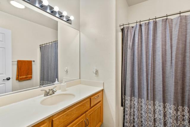 1469 Rancho Rose Way, Oceanside, California 92057, 3 Bedrooms Bedrooms, ,2 BathroomsBathrooms,Townhouse,For Sale,Rancho Rose Way,240021742SD