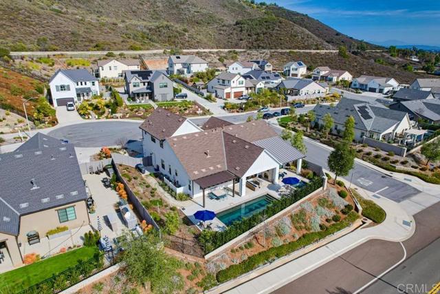 1221 Gable Court, San Marcos CA: https://media.crmls.org/mediaz/cedd541b-2c9e-40ee-bbc4-527f66efcff2.jpg