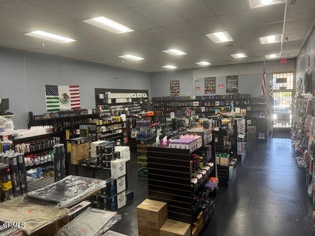 4137 Ming Avenue, Bakersfield CA: https://media.crmls.org/mediaz/cede95ce-8b9d-4700-9aae-ac564a66299f.jpg