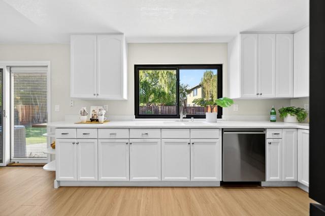 4315 Montmorency Court, San Jose CA: https://media.crmls.org/mediaz/cedf4779-d993-4568-8076-f2faeb93a4b2.jpg