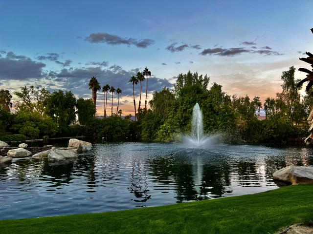 220 Green Mountain Drive, Palm Desert CA: https://media.crmls.org/mediaz/cedf4c6a-8e1c-4b06-b929-e436177f3d56.jpg