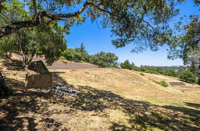 8734 Eagles Roost Road, Salinas CA: https://media.crmls.org/mediaz/cedf9975-b177-44aa-b0ed-b481cfd129eb.jpg