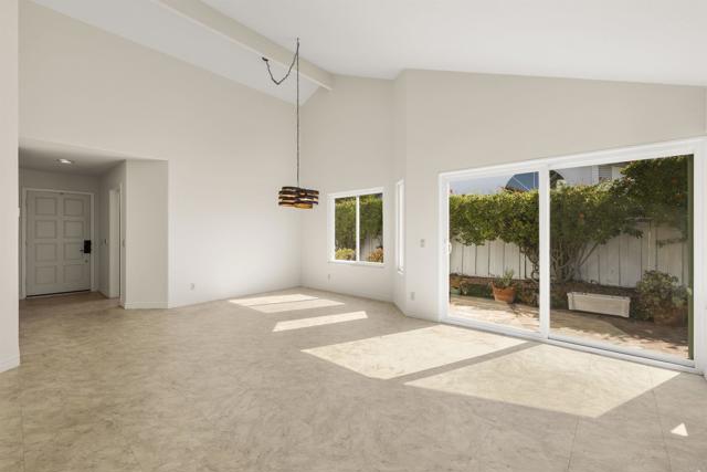 Detail Gallery Image 18 of 51 For 4125 Arcadia Way, Oceanside,  CA 92056 - 2 Beds | 2 Baths