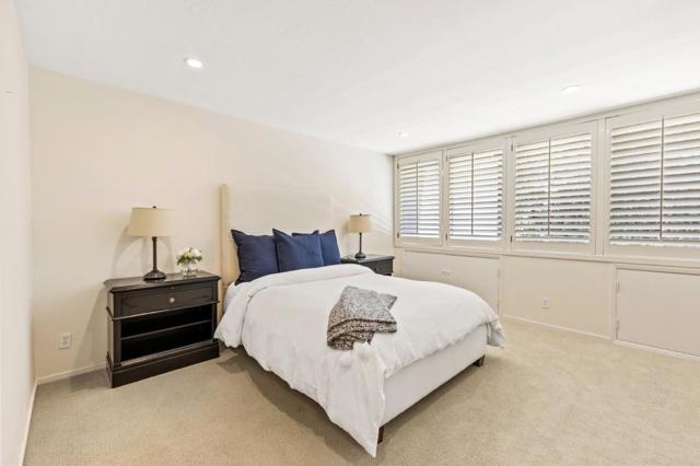 1721 Stone Pine Lane, Menlo Park CA: https://media.crmls.org/mediaz/cee068dc-3d29-4b80-a580-96658d8098de.jpg