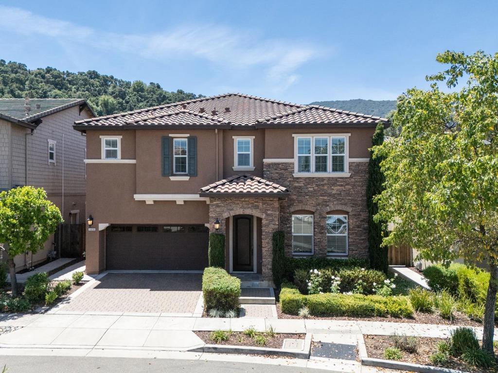 1808 Mulberry