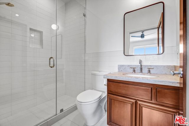 1153 N Formosa Avenue, Los Angeles CA: https://media.crmls.org/mediaz/cee201cb-0d12-4d31-aecd-7f7a457594dc.jpg