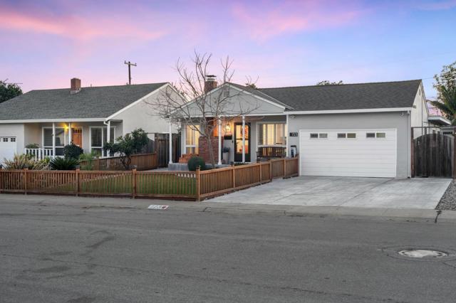 723 Linda Flora Street, San Jose CA: https://media.crmls.org/mediaz/cee27ff6-cd5d-49f8-a8d0-f45a77586919.jpg