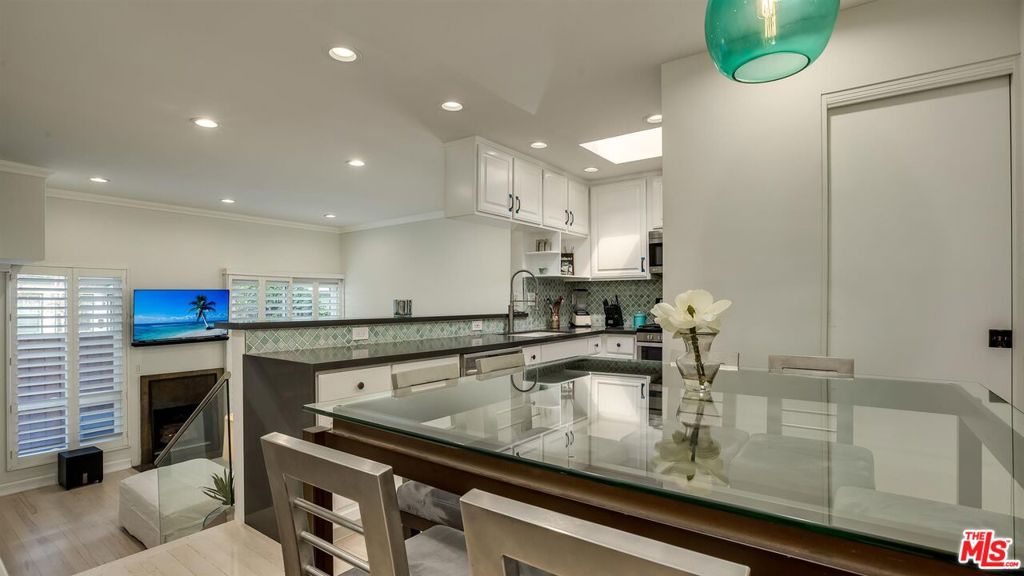 1144 17th Street #11