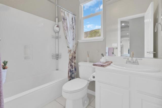 820 Via Vaquero Norte, San Juan Bautista CA: https://media.crmls.org/mediaz/cee4dab2-01f2-4e87-86fc-5438d0d05e6d.jpg