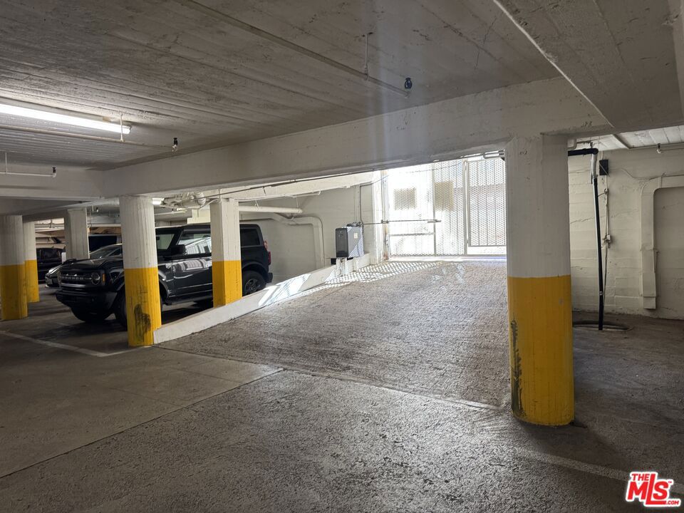 MLS #25529289 img 43