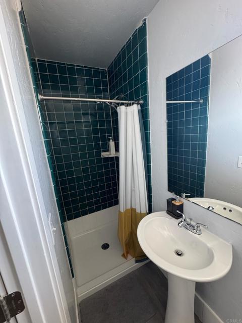 Detail Gallery Image 43 of 50 For 426 E Plaza, National City,  CA 91950 - – Beds | – Baths