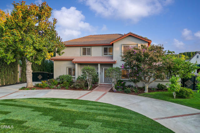 Detail Gallery Image 2 of 75 For 2820 San Pasqual St, Pasadena,  CA 91107 - 5 Beds | 5/1 Baths