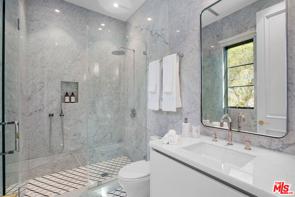 MLS #26850225 image #68