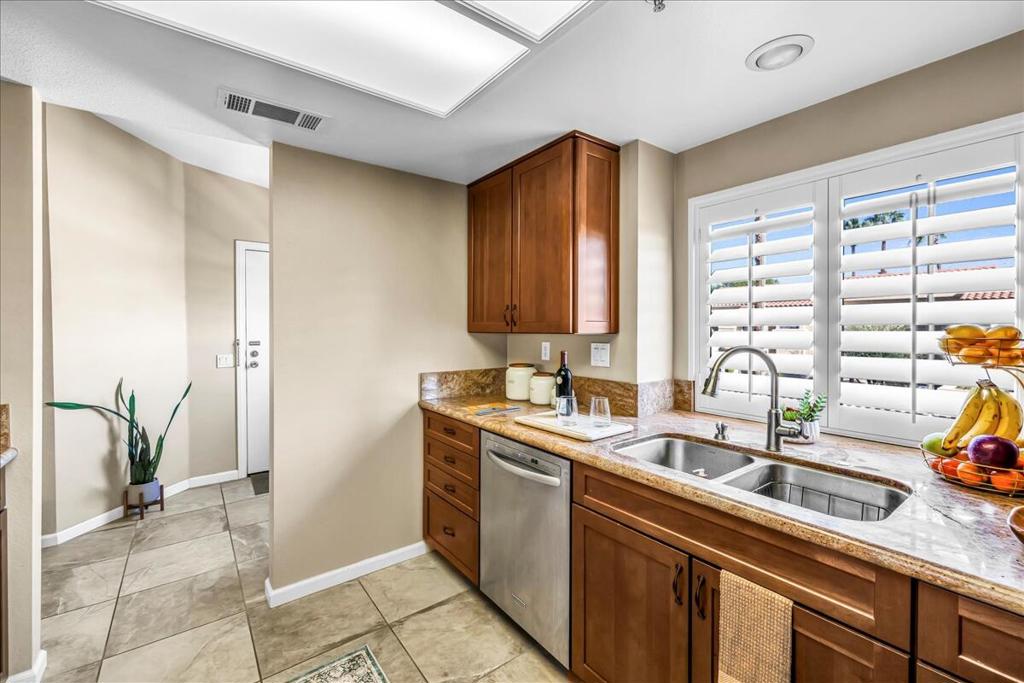 MLS #219135952PS image #12