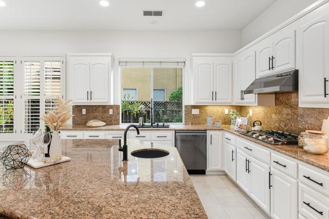 5849 Gleneagles Circle, San Jose CA: https://media.crmls.org/mediaz/cee75322-b401-41b2-a140-4098e78b3198.jpg