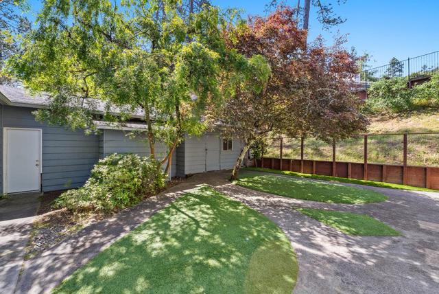 240 Baja Sol Drive, Scotts Valley CA: https://media.crmls.org/mediaz/cee79f0e-f8c6-4458-8fa1-3b6fa998ec46.jpg