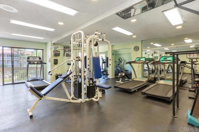 Detail Gallery Image 38 of 50 For 1775 Diamond St #330,  San Diego,  CA 92109 - 1 Beds | 1 Baths