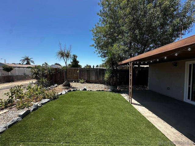 10017 Woodrose Ave, Santee CA: https://media.crmls.org/mediaz/cee83e52-1c17-4bd3-9269-99eaeeb639e3.jpg