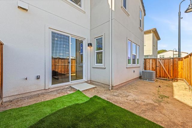 857 Fatima Ln, Morgan Hill CA: https://media.crmls.org/mediaz/cee8c427-2780-4e56-bae3-be2fa97dcdfd.jpg