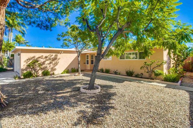 4613 Rainier Avenue, San Diego CA: https://media.crmls.org/mediaz/cee94f80-b7ba-49a2-84d7-0673183d8637.jpg