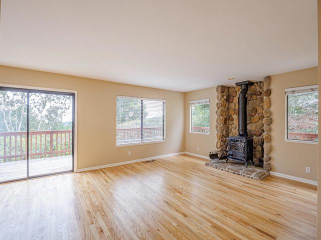 3040 Pacific Heights Drive, Aptos CA: https://media.crmls.org/mediaz/cee97381-e662-4f54-8d3f-ab8dde92b1af.jpg