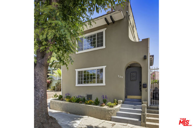 329 N Avenue 57, Los Angeles CA: https://media.crmls.org/mediaz/ceea5199-7e2b-45ba-b83a-2a38bd4e7ce7.jpg