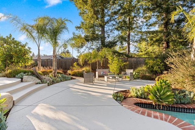 17583 Daves Avenue, Monte Sereno CA: https://media.crmls.org/mediaz/ceea6aef-32c8-4c3f-922f-fe461c5ffecd.jpg