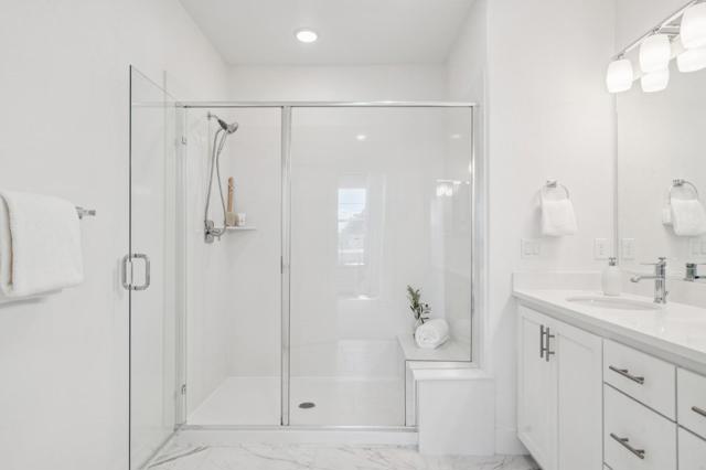 373 Arc Court, Hayward CA: https://media.crmls.org/mediaz/ceebf1fe-8ddc-4762-bc17-0b4b7867a047.jpg