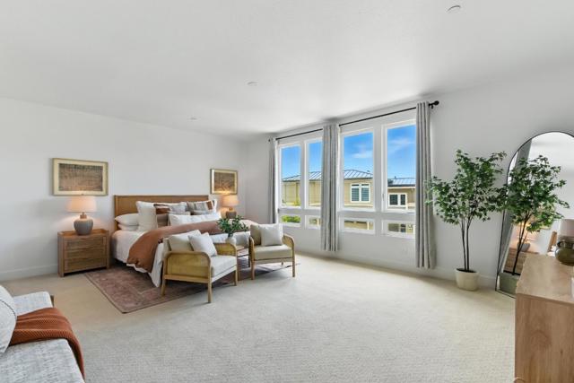 19 Waterline Place, Richmond CA: https://media.crmls.org/mediaz/ceec3580-56d6-4c42-81ce-e0f25b0993c8.jpg