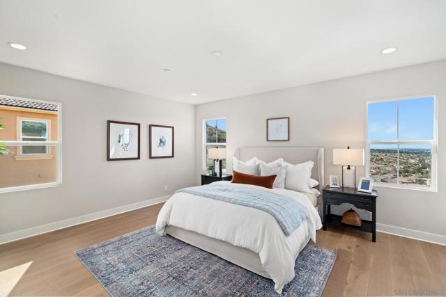 951 Visalia Pl, San Marcos CA: https://media.crmls.org/mediaz/ceece257-1b38-4430-beca-ed1e3be590dd.jpg