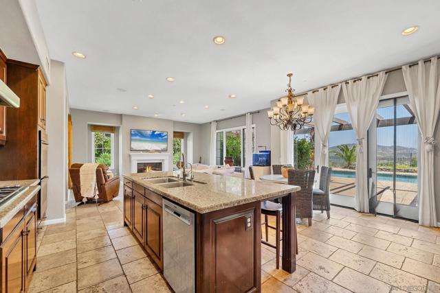 7727 Via Zafiro, San Diego CA: https://media.crmls.org/mediaz/ceee6fc5-297e-4c4c-b51f-7eda4df1b443.jpg