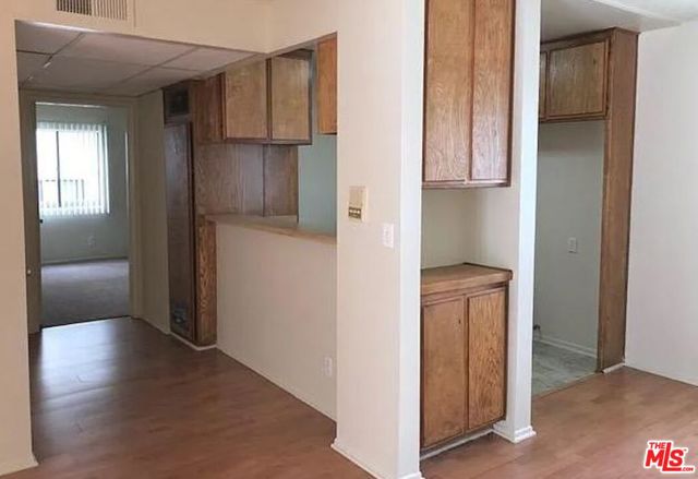 16731 Sherman Way photo 6