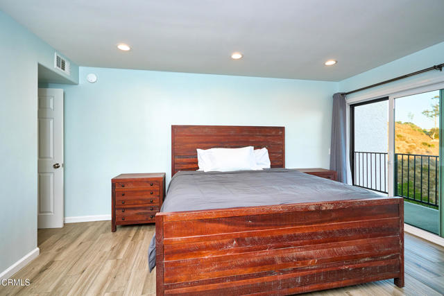 Detail Gallery Image 27 of 58 For 886 Winding Way Dr, Ventura,  CA 93001 - 2 Beds | 2/1 Baths