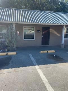728 W 1st Avenue, Chico CA: https://media.crmls.org/mediaz/ceef480a-ff3d-4b7c-b729-02964c14c01c.jpg