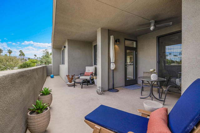 1028 E Palm Canyon Drive #207, Palm Springs, CA 92264