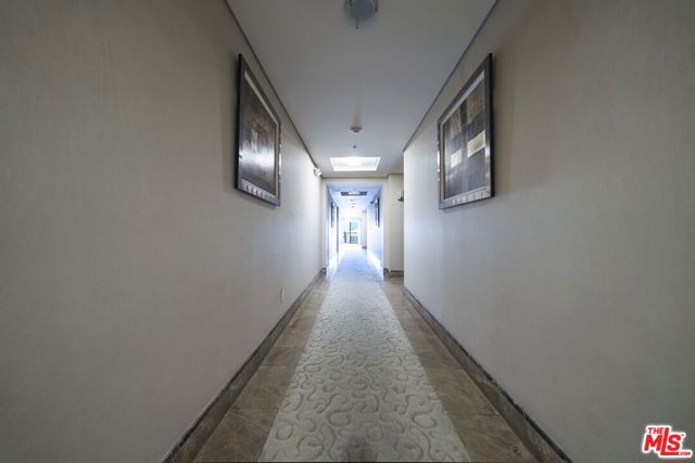 702 S Serrano Avenue, Los Angeles CA: https://media.crmls.org/mediaz/cef04c5e-f442-4318-a8ef-7b34e203e4e4.jpg