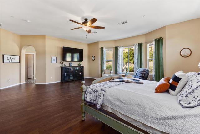 Detail Gallery Image 10 of 38 For 14360 Sawgrass Circle, Valley Center,  CA 92082 - 4 Beds | 3/1 Baths