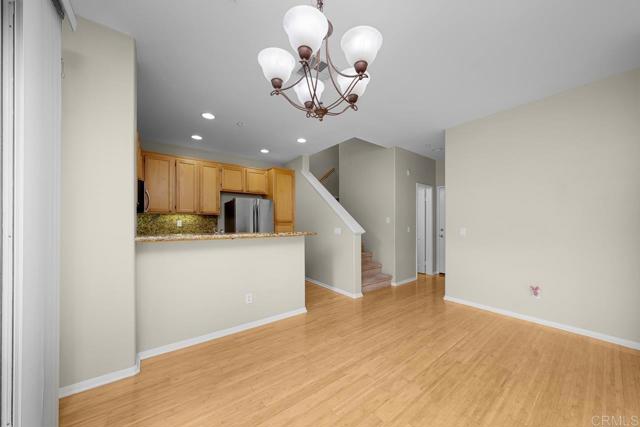 Detail Gallery Image 11 of 37 For 1279 Fools Gold Way, Chula Vista,  CA 91913 - 3 Beds | 2/1 Baths