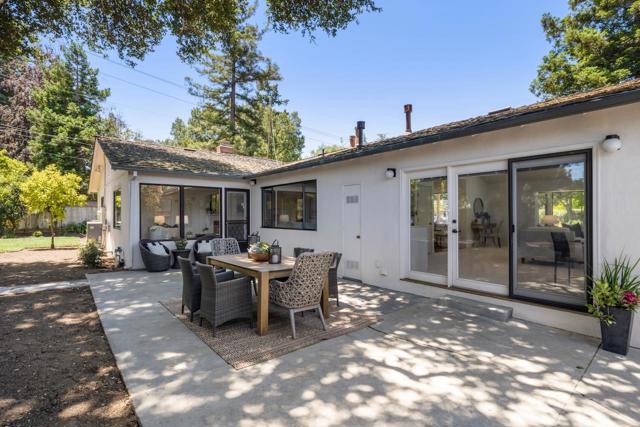 1235 Montclaire Way, Los Altos CA: https://media.crmls.org/mediaz/cef5d887-dc99-49f5-ac92-abfe8473f93c.jpg