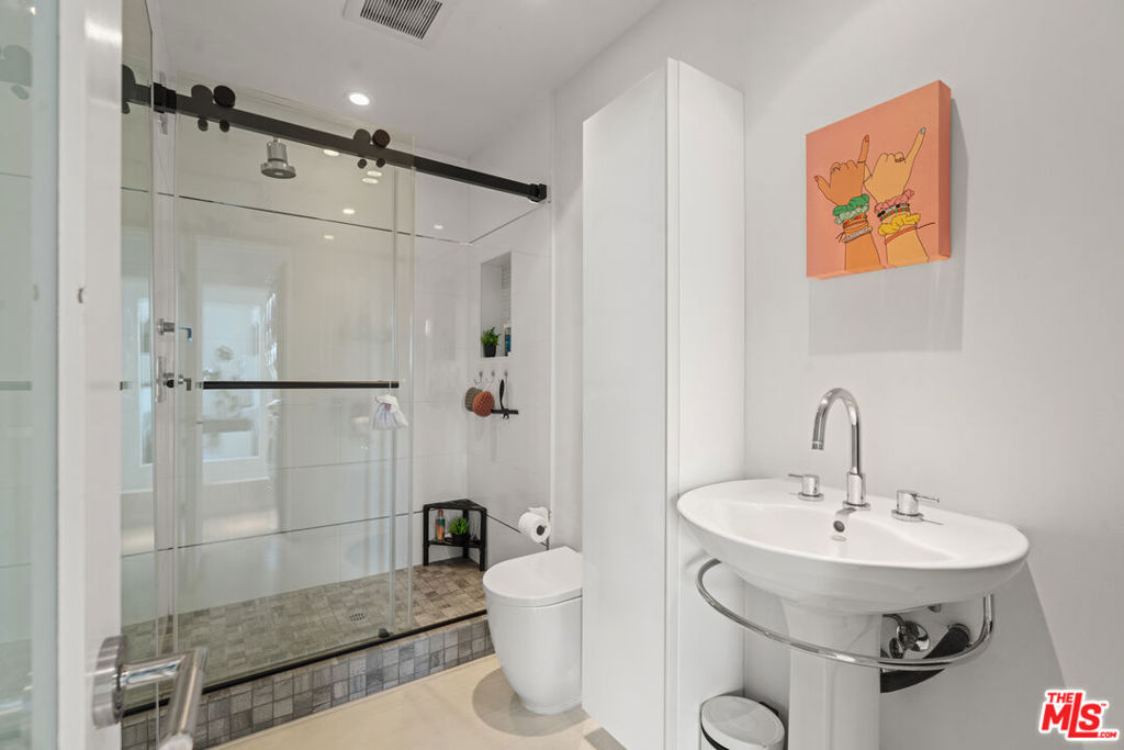 MLS #26750553 image #19