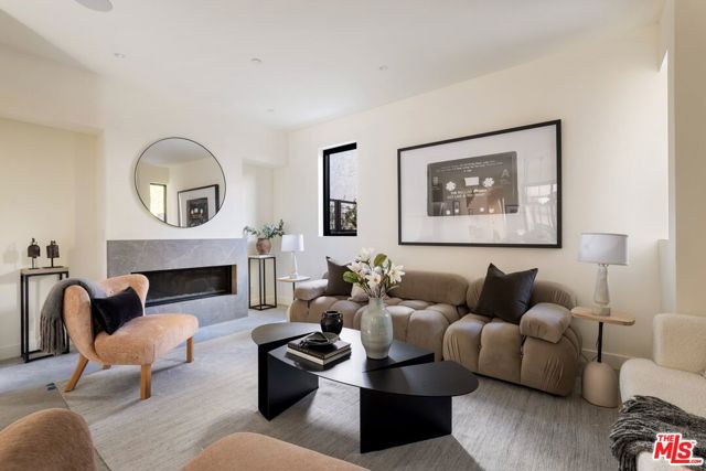 925 Hilldale Avenue, West Hollywood CA: https://media.crmls.org/mediaz/cef6bbb7-304d-403c-899a-00ea73a70fc3.jpg