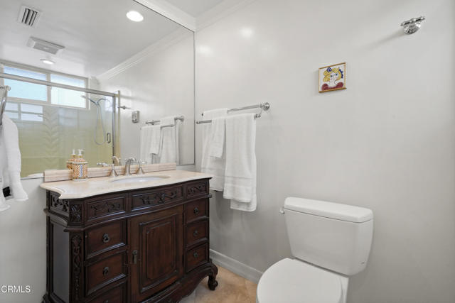 630 S Orange Grove Boulevard, Pasadena CA: https://media.crmls.org/mediaz/cef6d96e-60d8-4bb3-b99a-56b8743187a6.jpg