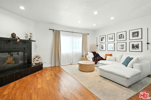 13012 Valleyheart Drive, 6 photo 8