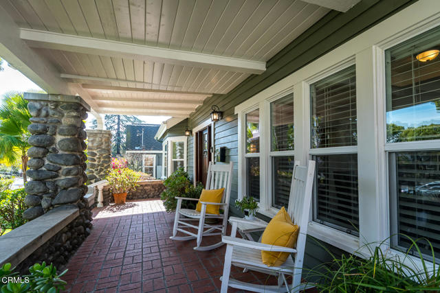 Detail Gallery Image 4 of 69 For 1955 N Los Robles Ave, Pasadena,  CA 91104 - 5 Beds | 3 Baths