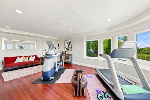 150 New Place Road, Hillsborough CA: https://media.crmls.org/mediaz/cef93fbb-c09a-43a5-a756-2b0bf2fb678a.jpg