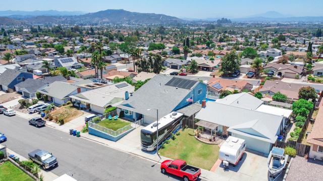 9933 Golden West Ln, Santee CA: https://media.crmls.org/mediaz/cef95fdc-b584-40cc-96b4-f6f52b31da6a.jpg